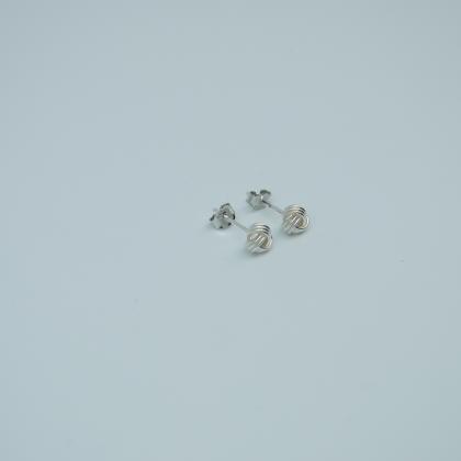 Simply Earrings - Tiny Silver Knot